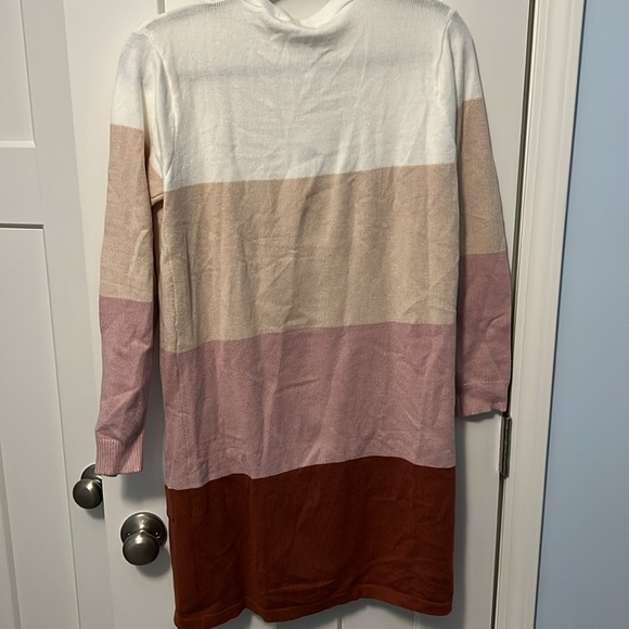 NWT Women’s Cardigan - Picture 4 of 4